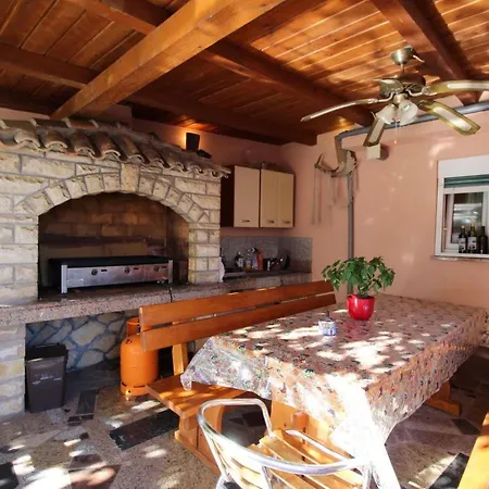 Charmantes In Mit Eigenem Balkon By Interhome Apartment *