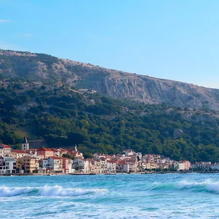 Charmantes In Mit Eigenem Balkon By Interhome * Baška