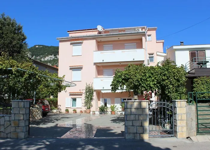 Lejlighed Charmantes In Mit Eigenem Balkon By Interhome