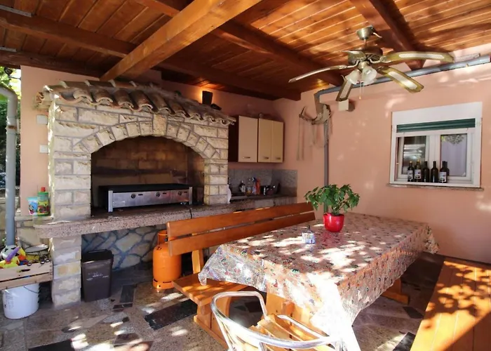 Charmantes In Mit Eigenem Balkon By Interhome Lejlighed *